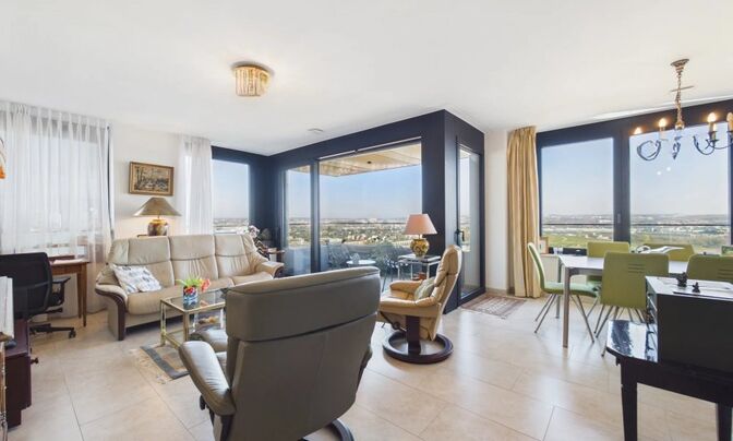 Apartment 2 bedrooms for sale in Luxembourg-Gasperich - Cloche d'or