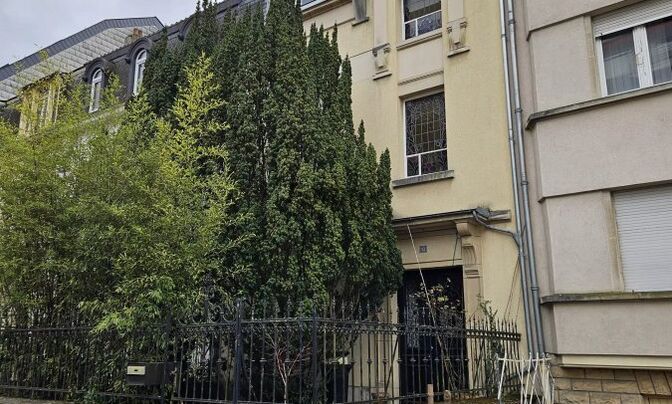 Detached house 5 bedrooms for sale in Luxembourg-Hollerich