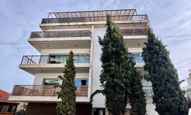 3 Bedroom Penthouse For sale in Neapoli, Limassol