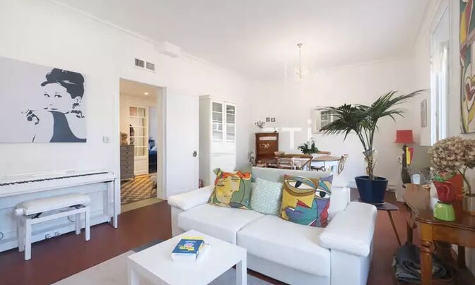 House Cannes République