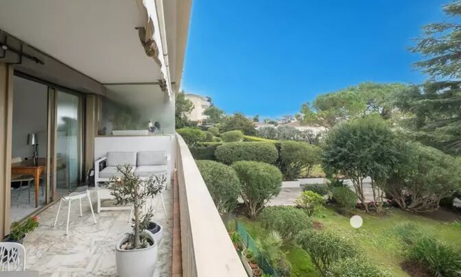 Villa Cannes République