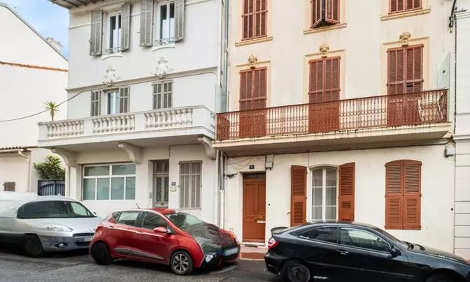 House Cannes California