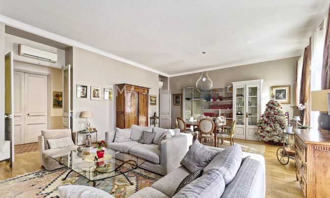 Villa République Cannes