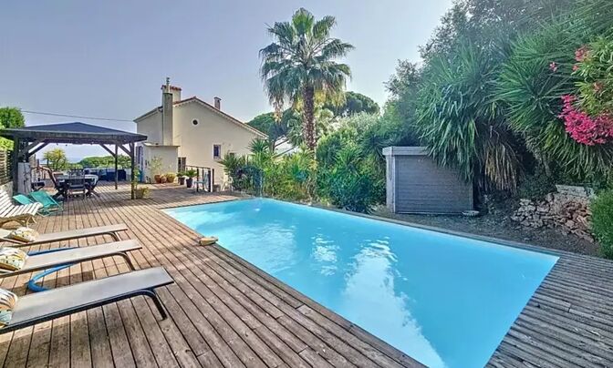 Villa Croix des Gardes