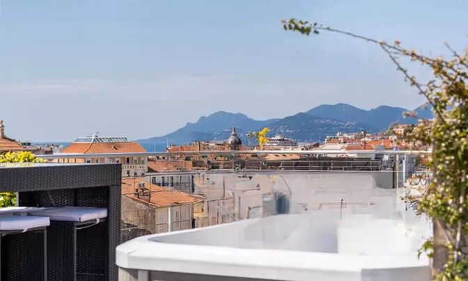 Villa Cannes République