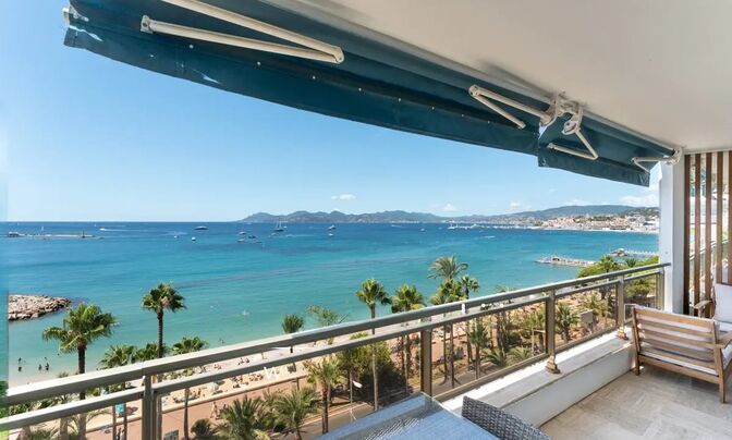 Villa Cannes Centreville