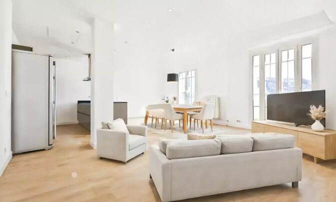 Apartment Cannes République