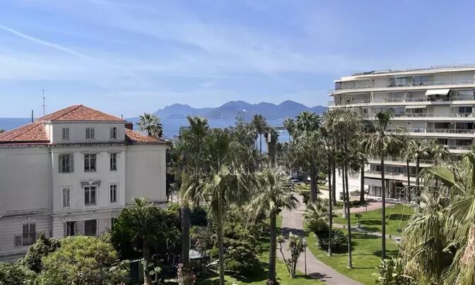 House Cannes Centre-Ville