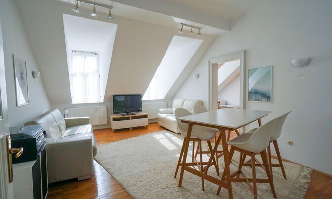 3-room apartment in the center