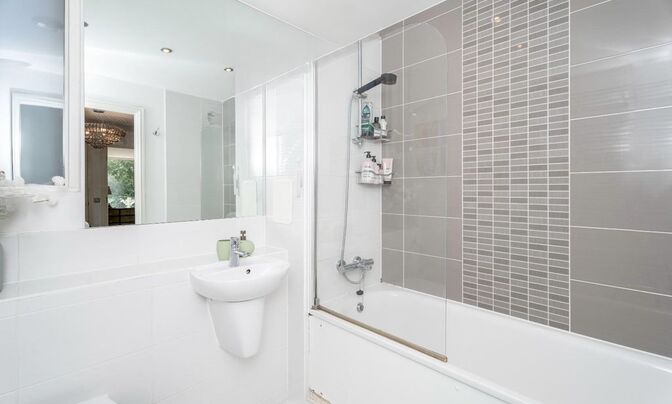 Albany Road, Camberwell