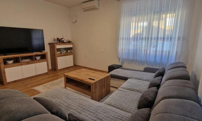 Three-room apartment Rudnik