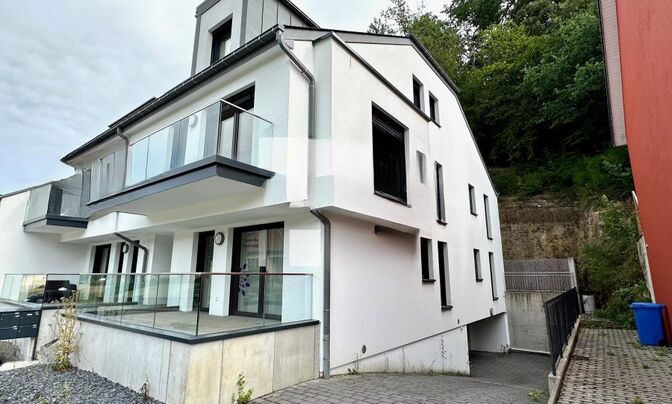 Duplex 3 bedrooms for sale in Hobscheid