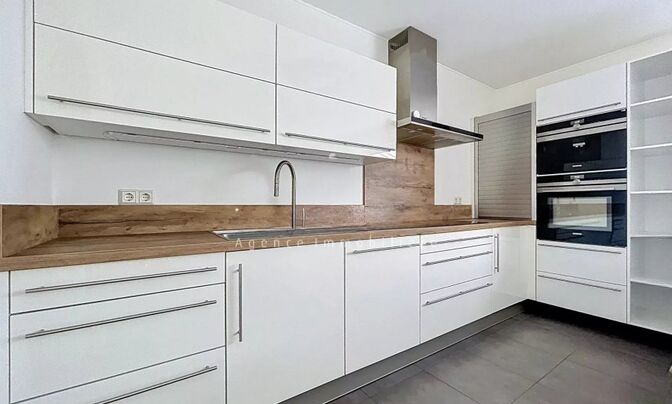 Semi-detached house 5 bedrooms for sale in Mondercange