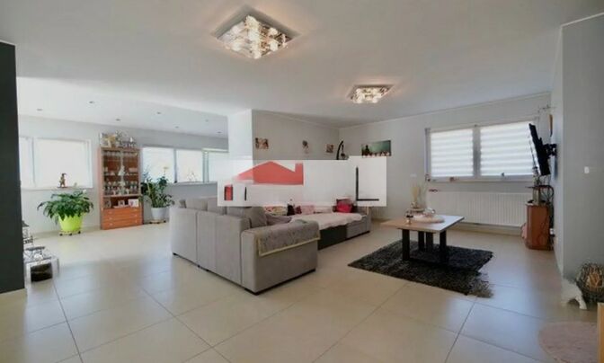 Detached house 3 bedrooms for sale in Derenbach