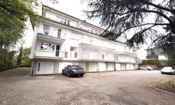 Apartment 2 bedrooms for sale in Bridel