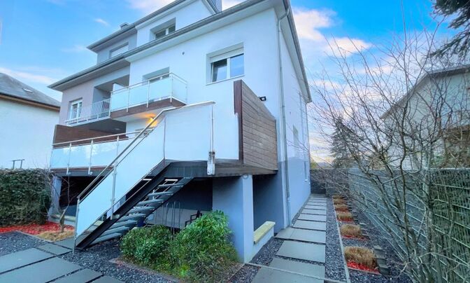 Detached house 4 bedrooms for sale in Bertrange