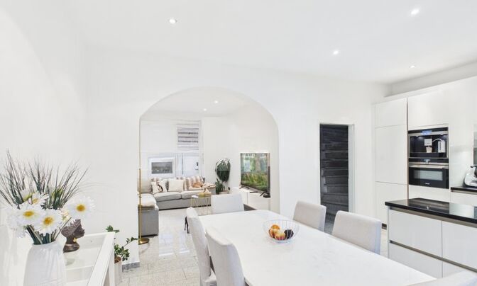 House 4 bedrooms for sale in Pétange