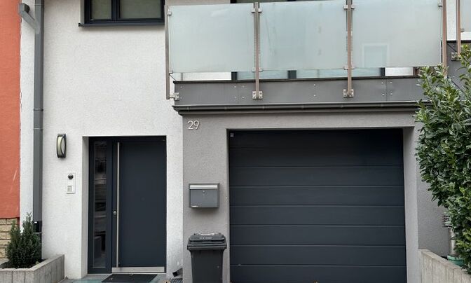 Semi-detached house 3 bedrooms for sale in Luxembourg-Weimerskirch