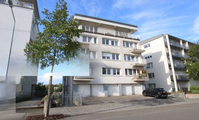 Apartment 2 bedrooms for sale in Luxembourg-Belair