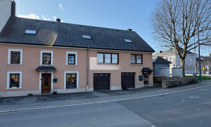 Semi-detached house 7 bedrooms for sale in Huncherange