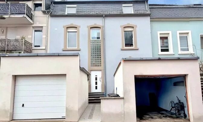 Apartment 2 bedrooms for sale in Pétange