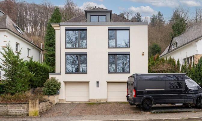 Villa 4 bedrooms for sale in Luxembourg-Weimerskirch