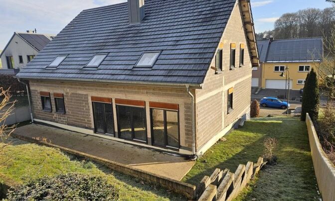 Detached house 4 bedrooms for sale in Everlange