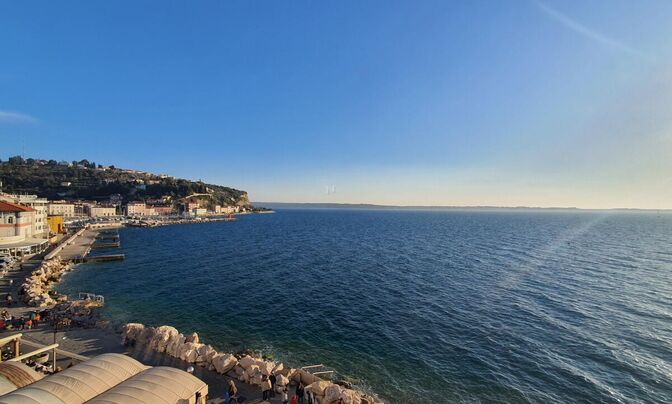 Three-room apartment Piran