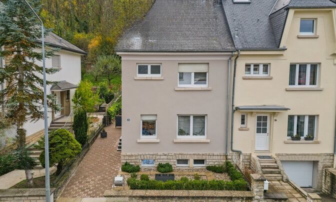Semi-detached house 4 bedrooms for sale in Luxembourg-Beggen