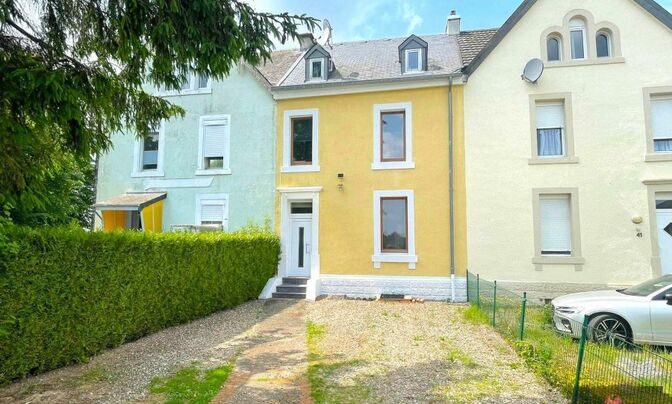 House 3 bedrooms for sale in Perle