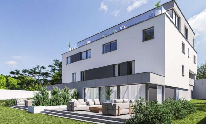 Duplex 4 bedrooms for sale in Hesperange