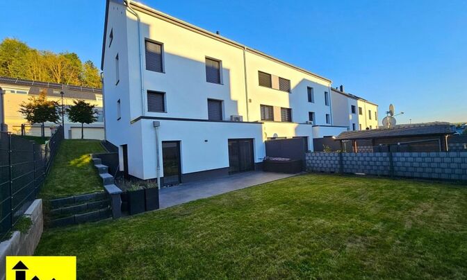 Semi-detached house 4 bedrooms for sale in Warken