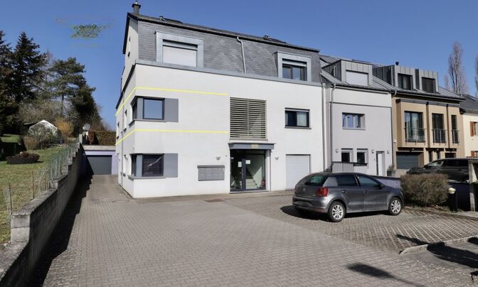 Apartment 2 bedrooms for sale in Berchem