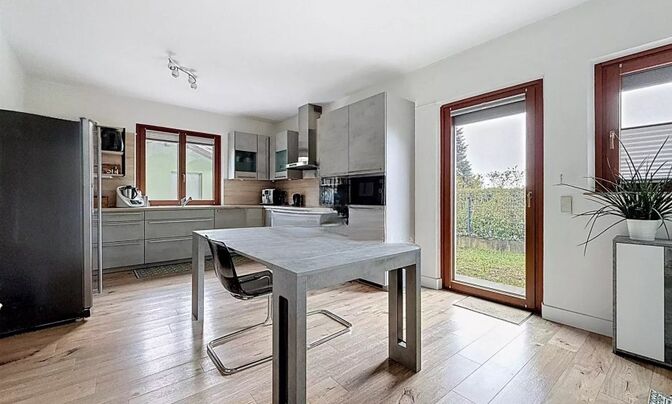 Detached house 4 bedrooms for sale in Frisange