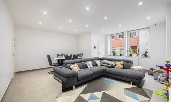 Apartment 4 bedrooms for sale in Differdange