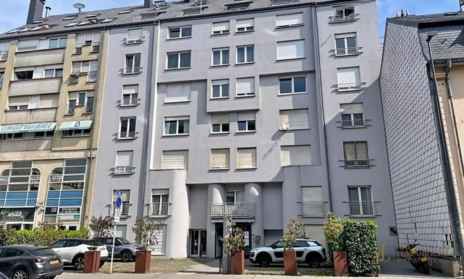 Apartment 2 bedrooms for sale in Luxembourg-Hollerich