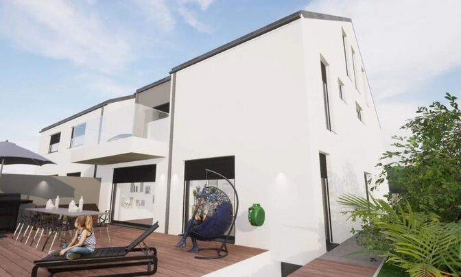 Semi-detached house 5 bedrooms for sale in Ell