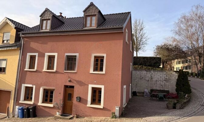 Detached house 3 bedrooms for sale in Ermsdorf