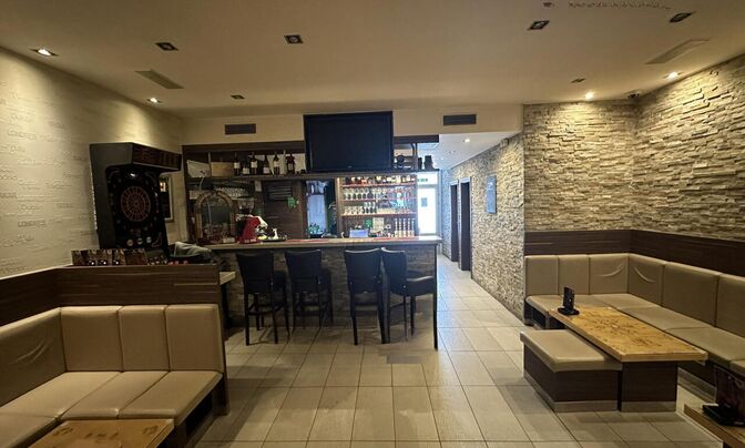 Торговое помещение Фужине