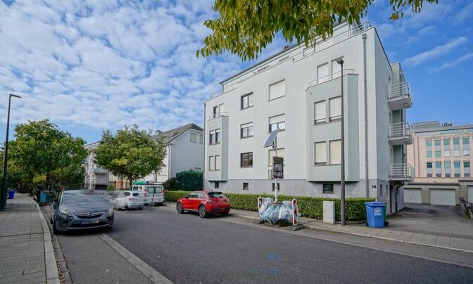 Apartment 2 bedrooms for sale in Luxembourg-Gasperich - Cloche d'or