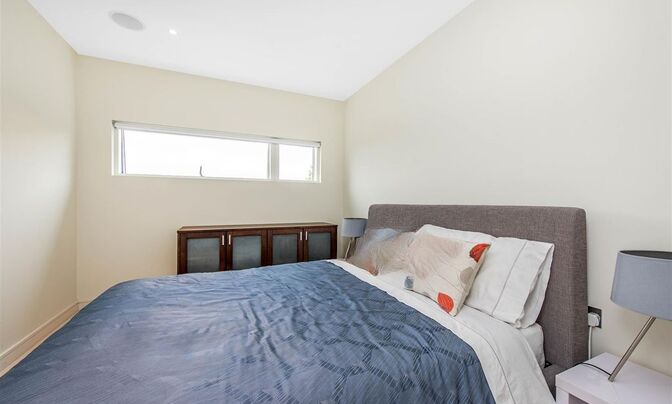 Caro Point, Grosvenor Waterside, 5 Gatliff Road