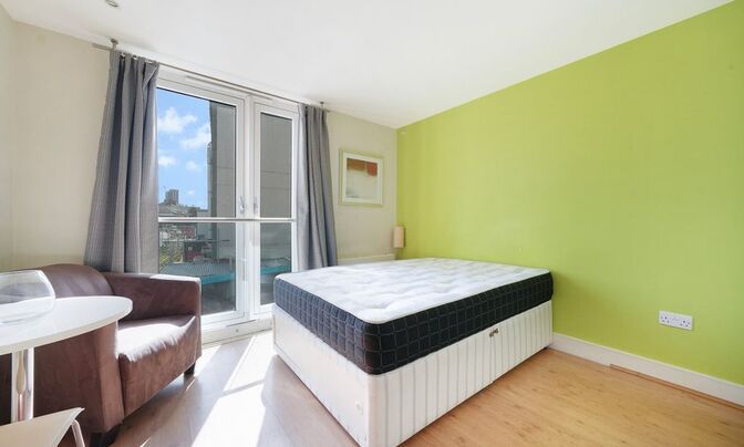 Axis Court, 2 East Lane