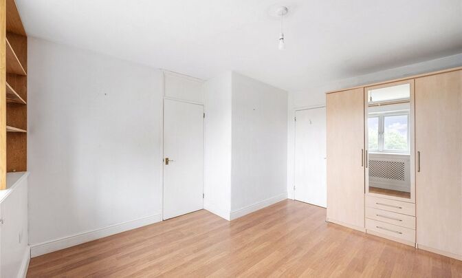 Woodhall House, Fitzhugh Grove, Wandsworth