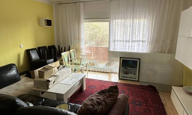 Three-room apartment Pobri