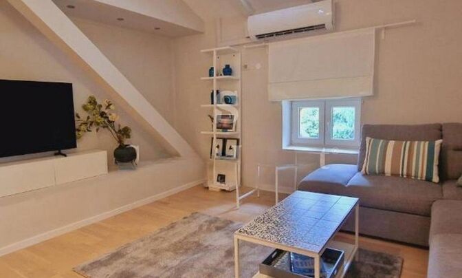 Two-room apartment in the center