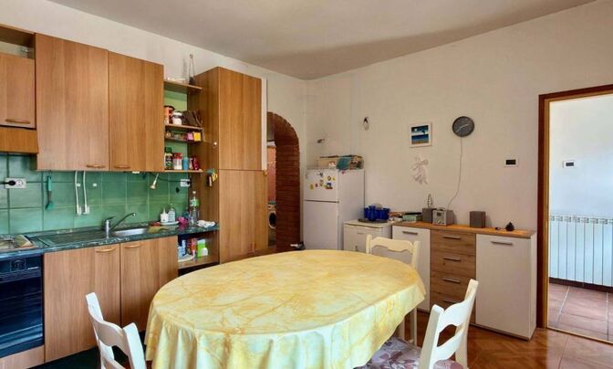 Three-room apartment Pobri