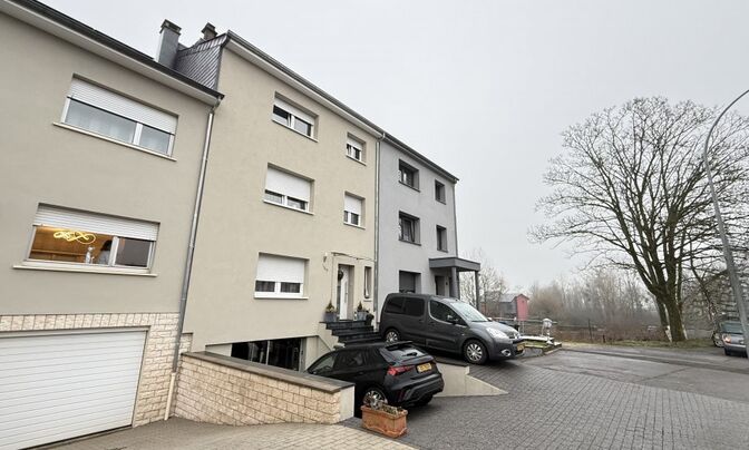 Semi-detached house 5 bedrooms for sale in Soleuvre