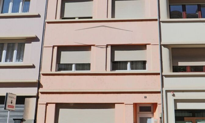 House 9 bedrooms for sale in Esch-sur-Alzette