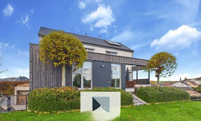 Detached house 4 bedrooms for sale in Junglinster