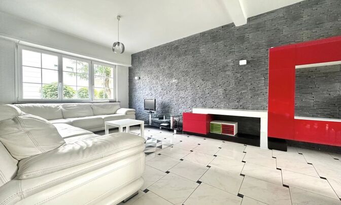 Detached house 5 bedrooms for sale in Pétange